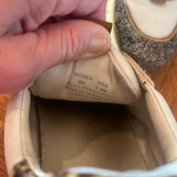 Madewell Kickoff Sneaker size 9 with Animal Print calf skin accents - Picture 7 of 15